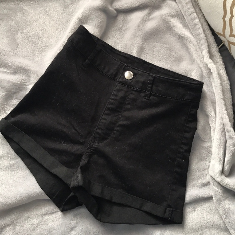 H&M Black High Waisted Shorts